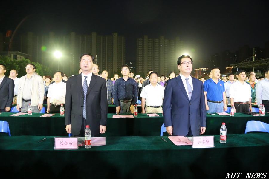 校党委书记刘德安,校长李孝廉,党委副书记刘凯,纪委书记李建竹,副校长